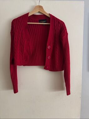 Cable-Knit Red Cropped Cardigan Sweater - Unknown Brand